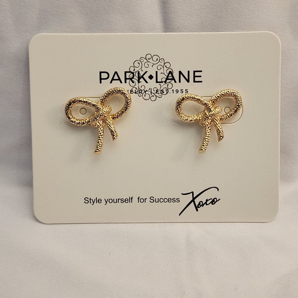 Parklane Merry Bow Earrings